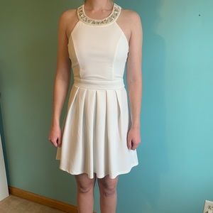 White short dress with silver neckline
